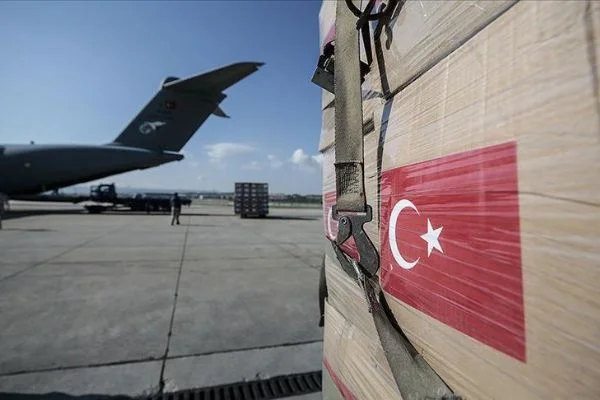 Türkiye'den Cezayir'e tıbbi ekipman yardımı