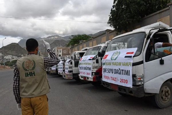Türkiye'den Yemen'e 250 bin kişilik yardım