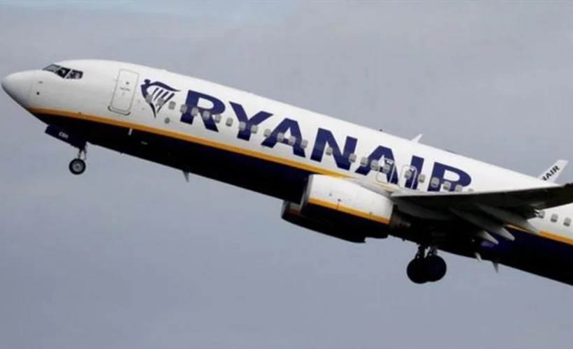 Tuvaletteki 'bomba notu' yüzünden uçak Londra'ya zorunlu iniş yaptı