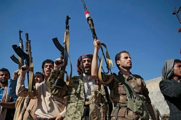 Yemen'deki Husilere, Islah Partisi milletvekilinin evine baskın düzenleme suçlaması