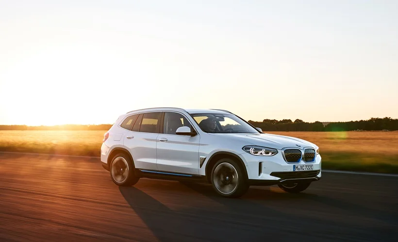Yeni BMW iX3 yola çıkmaya hazır