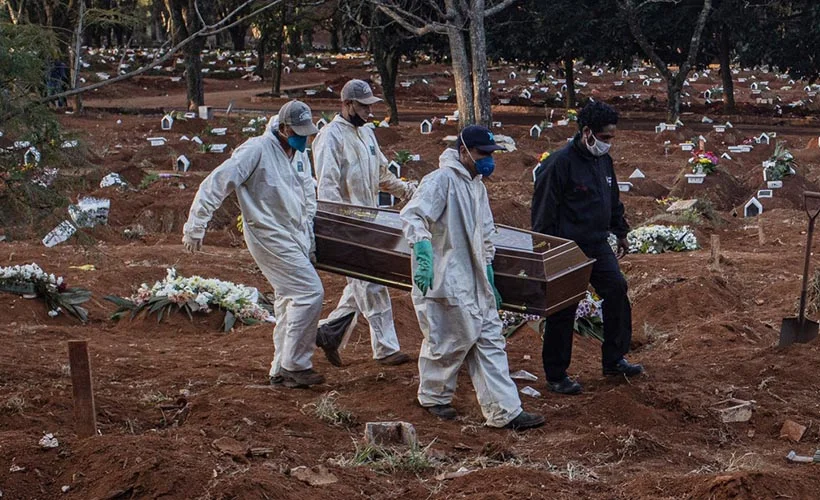 2 ülkede koronadan bir günde 1000'i aşkın ölüm