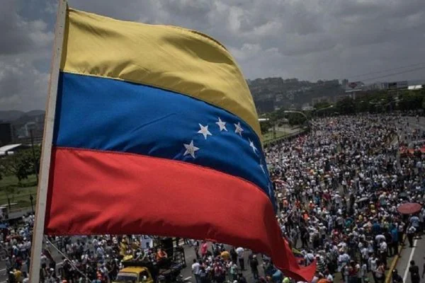 AB'den Venezuela'nı içişlerine müdahale: Seçimler şeffaf değil