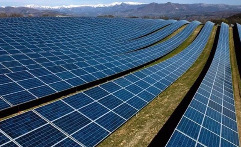 Abu Dabi'den ABD'de Güneş Enerjisi Yatırımı