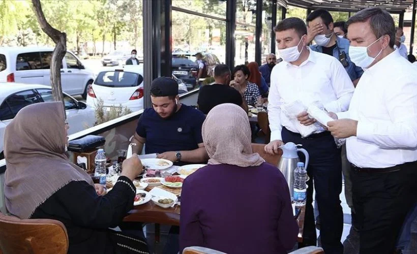 Aksaray'da maske takma zorunlu hale getirildi
