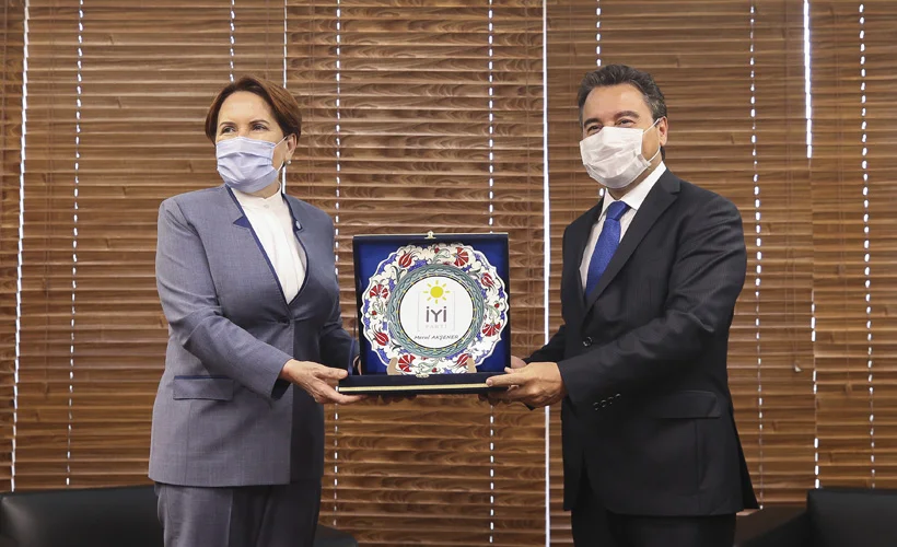 Akşener'den Babacan'a 'hayırlı olsun' ziyareti