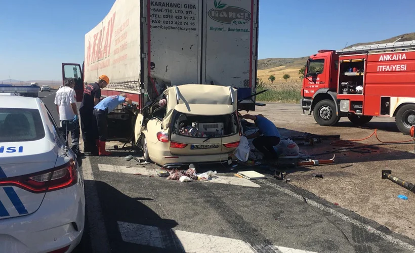Ankara'da feci kaza: 5 ölü