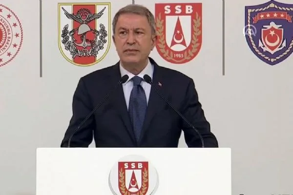 Bakan Akar: Akdeniz'de oldu bittiye izin vermeyeceğiz