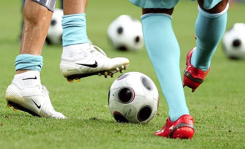 Bakan duyurdu: Halı saha spor tesisleri yarın açılıyor