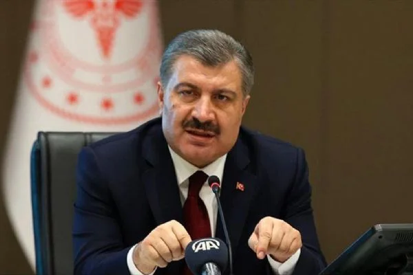 Bakan Koca temaslı kişilerin pozitif vakaya dönüşme oranlarını açıkladı