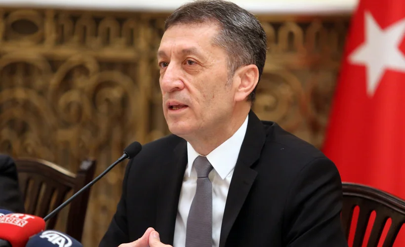 Bakan Selçuk: Okullarımızı sağlıkla açmak için gece gündüz çalışıyoruz