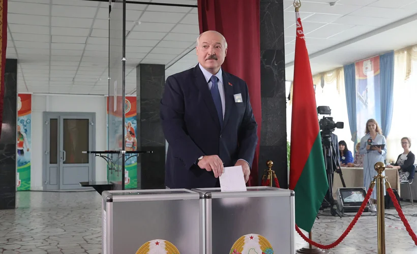 Belarus Cumhurbaşkanı Lukaşenko: Bu seçim en zorlarından biri