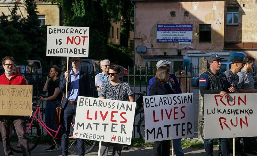 Belarus'taki gösterilerde 700 kişi gözaltına alındı
