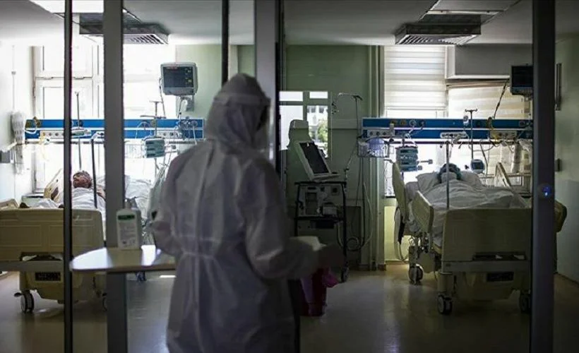 Bilim Kurulu Üyesi Prof. Dr. Ünal: Rakamlar düşük gibi görünse de 1000 vaka bugünlerde çok fazla