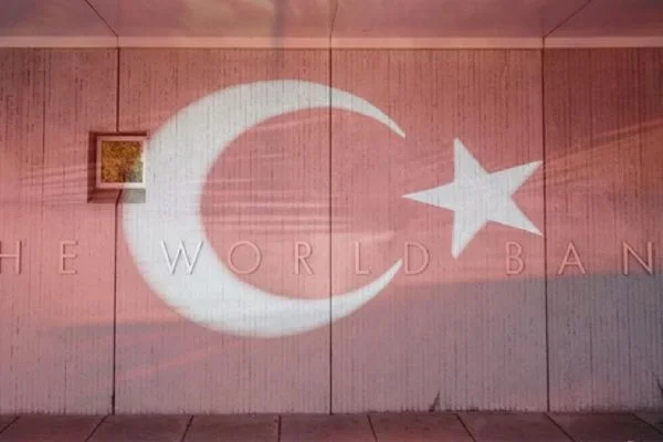 Dünya Bankası raporunda Türkiye övgüsü! 'Diğer ülkelere kıyasla daha hızlı kontrol altına aldılar'