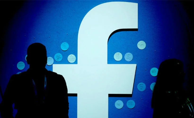 Facebook çalışanları, 2021 yazına kadar evden çalışacak