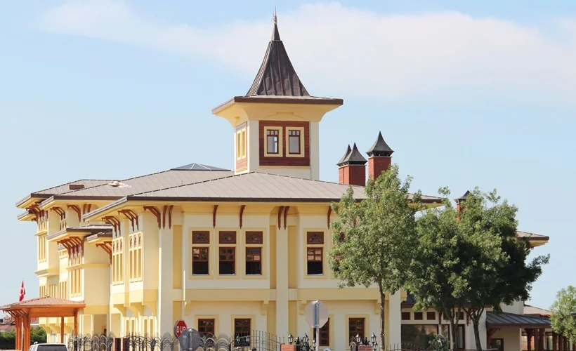 Fatih Sultan Mehmet, kendisini öğrencilere 'vakfetti'