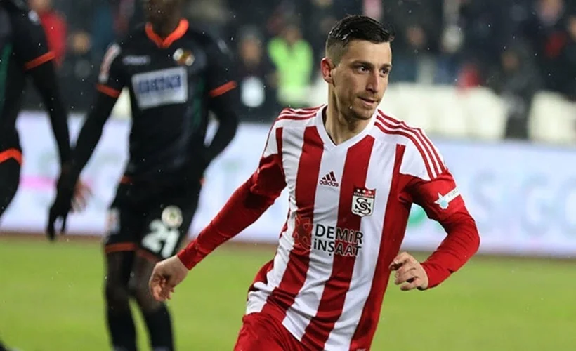 Fenerbahçe'de 'Yandaş' gelişmesi