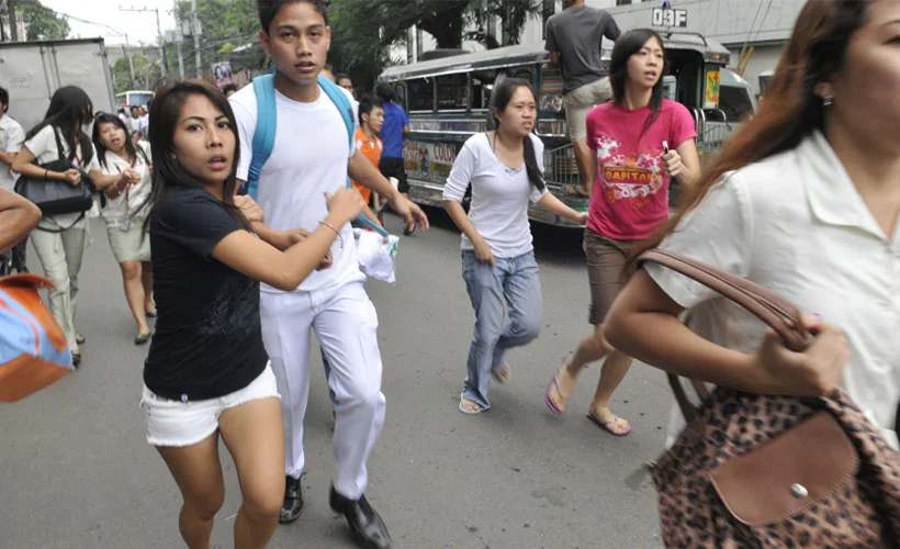 Filipinler'de 6,7 büyüklüğünde deprem