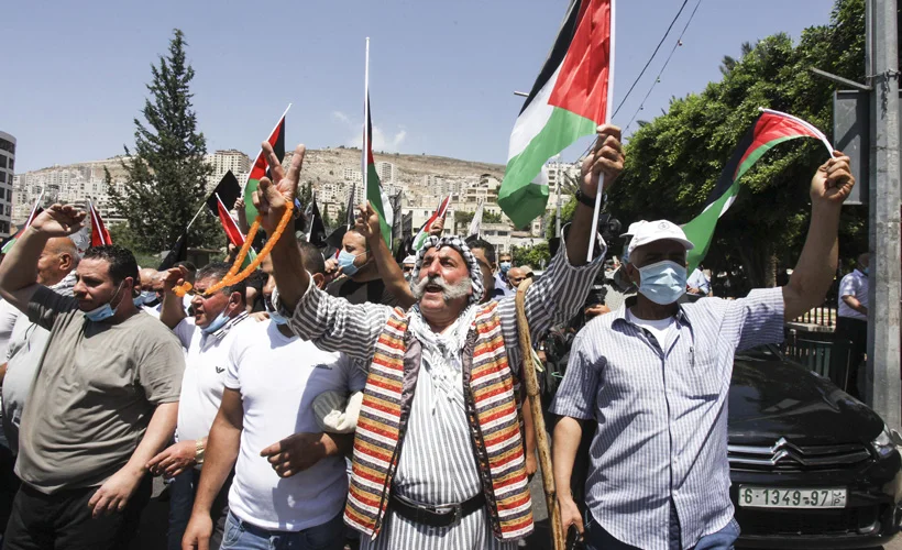 Filistinliler, BAE-İsrail anlaşması protesto etti