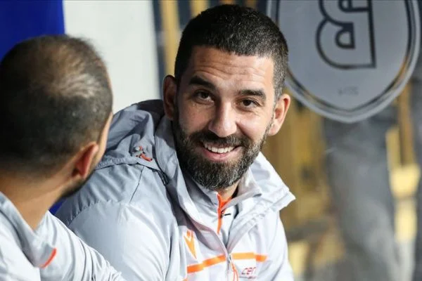 Galatasaray, Arda Turan'la anlaştı