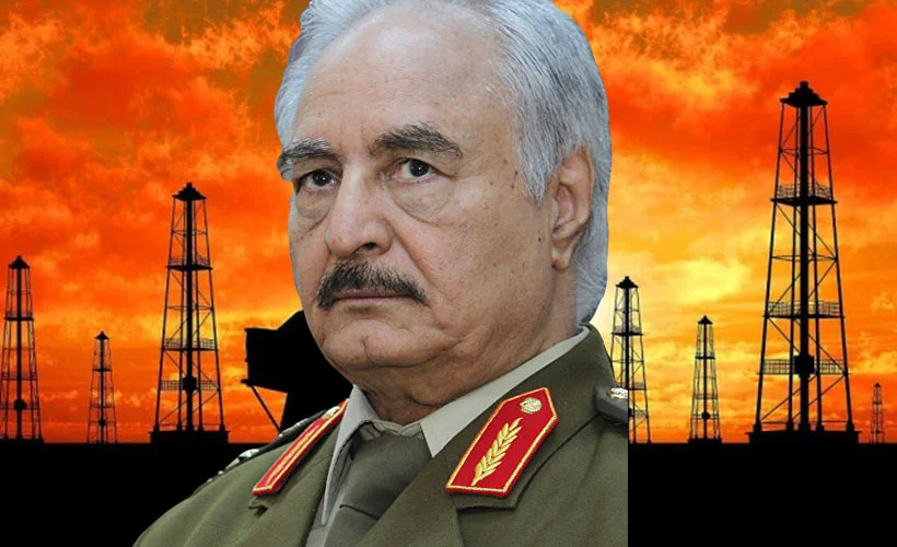 Hafter kontrolündeki kentte halk isyan etti