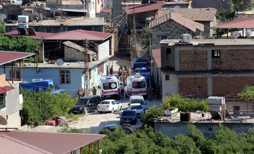 Hatay'da iki aile arasında silahlı kavga