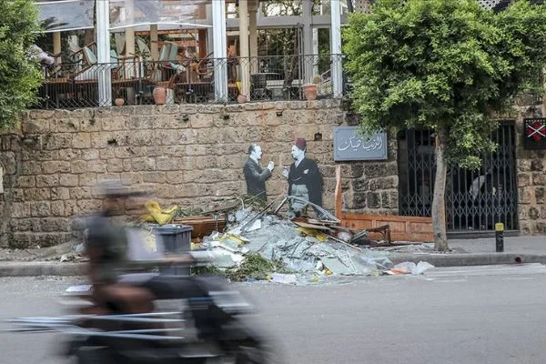 İç çekişmeler ile dış müdahaleler arasında kalan Lübnan'da sistem değişimi mümkün mü?