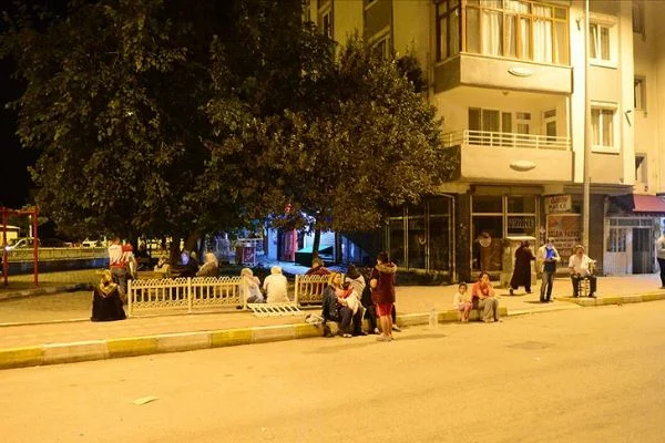 Iğdır Valiliği kentteki depremde hasar meydana gelmediğini açıkladı