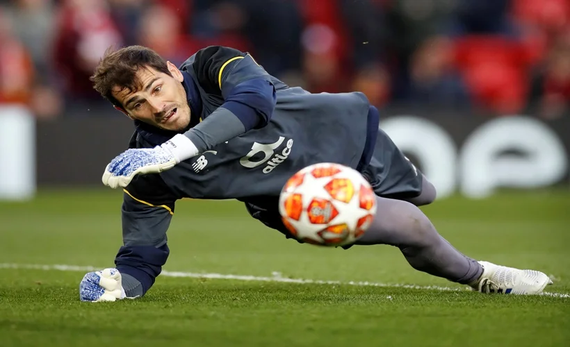İspanyol kaleci Casillas 'kaleyi terk etti'