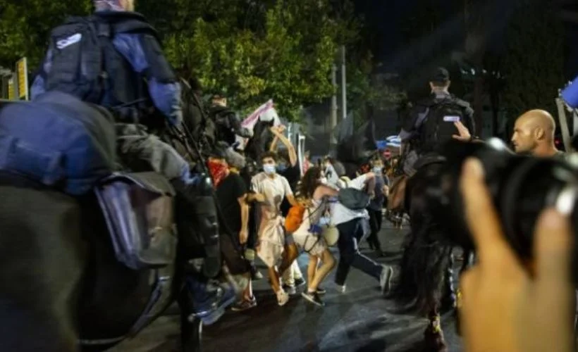 İsrail'de Başbakan Netanyahu'ya karşıt protestolar devam ediyor