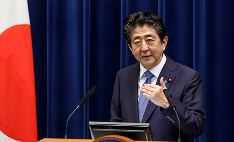 Japonya Başbakanı Abe ülkede en uzun süre görev alarak rekor kırdı