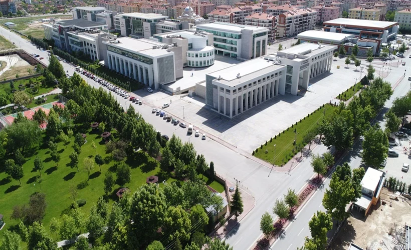 Konya KARATAY ile gelecek vizyonunu çiziyor