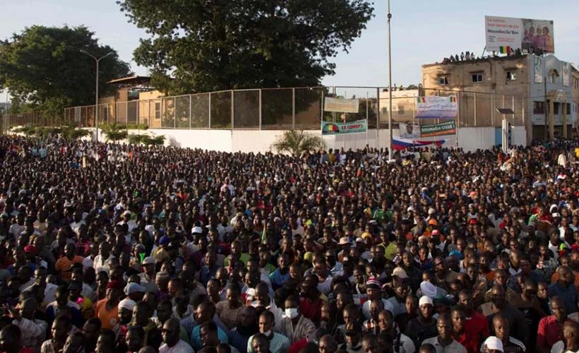 Mali'de darbeye destek gösterisi