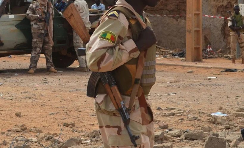 Mali'de orduya eş zamanlı iki saldırı: 5 asker ölü