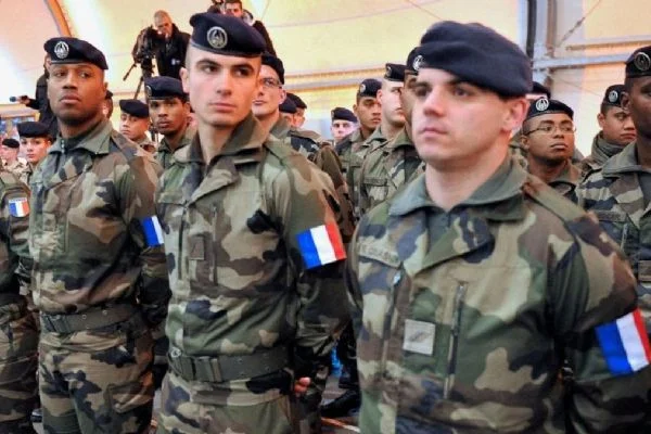Mali'deki darbe sonrası Fransa'dan operasyon kararı!