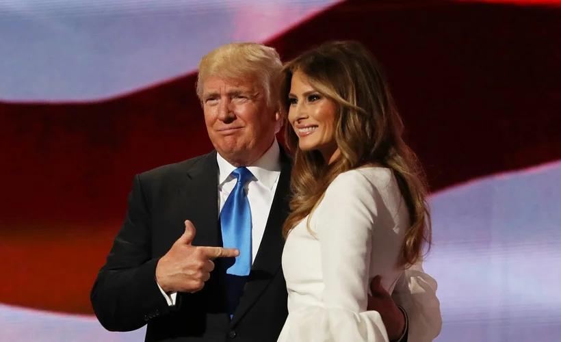 Melania Trump'tan eşine övgü: Tüm saldırılara rağmen Donald asla pes etmedi