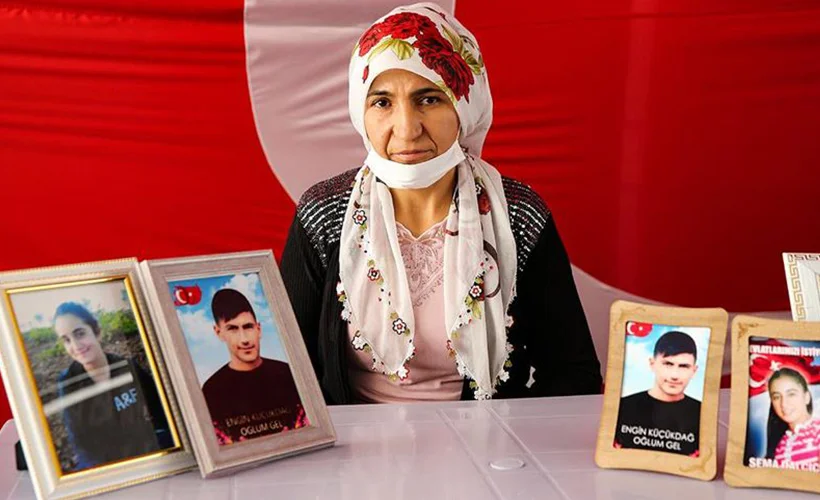 'Oğlum beni görüyorsan, sesimi duyuyorsan artık çık gel'