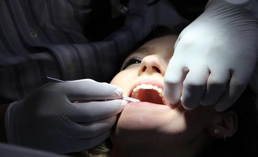 Ortodontide evde acil müdahale nasıl yapılır?