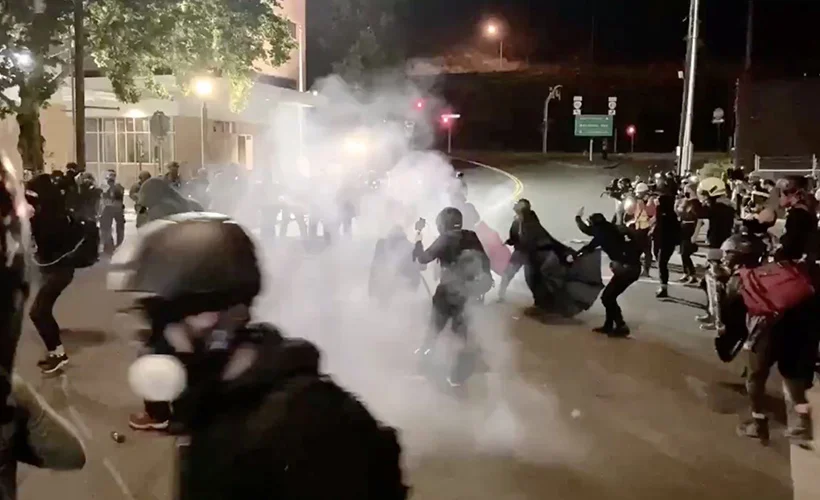 Portland'da protestolar, 87 gündür aralıksız sürüyor