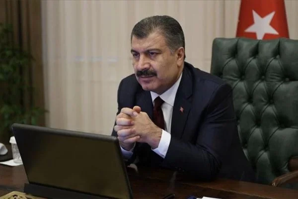Sağlık Bakanı Koca: Hastalıkla savaştılar. Ve görevlerine döndüler