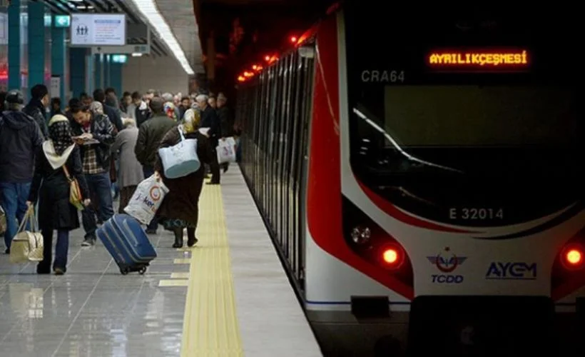 Sağlık personellerine yıl sonuna kadar ulaşım ve sosyal tesisler ücretsiz
