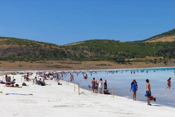 Salda Gölü'nde ziyaretçi kısıtlamasına gidilmesi planlanıyor