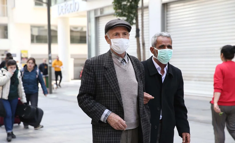 Sivas'ta 65 yaş üstündekilere getirilen yasak ertelendi
