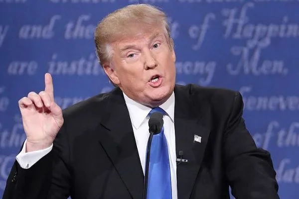 Trump: Demokratlar'ın seçimi kazanmasının tek yolu hile yapmaları