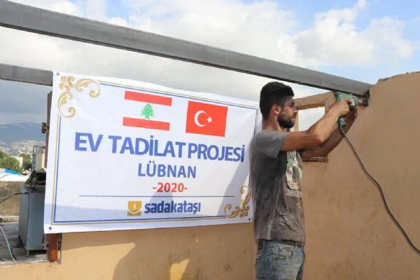 Türkiye Lübnan'da yaraları sarıyor