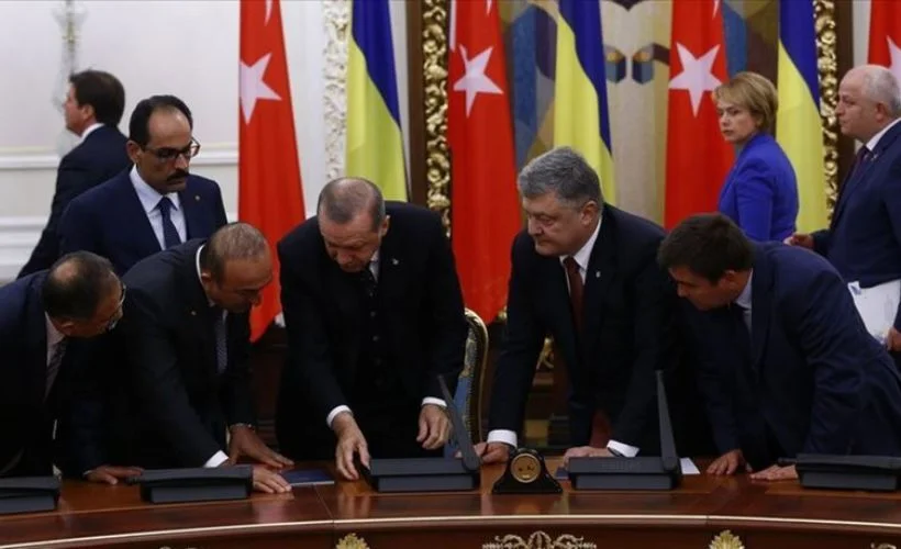 Ukrayna'dan Bakan Çavuşoğlu'na ve Cumhurbaşkanlığı Sözcüsü Kalın'a devlet nişanı!