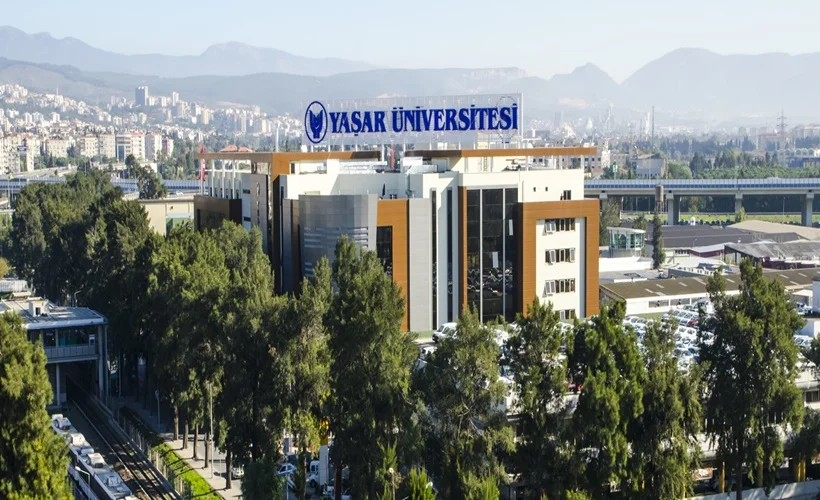 Yaşar Üniversitesi'nden 'göz dolduran' başarı