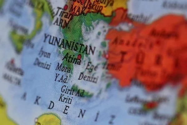 Yunanistan'ın eski Savunma Bakanı Apostolakis'ten Türkiye'nin önemine vurgu