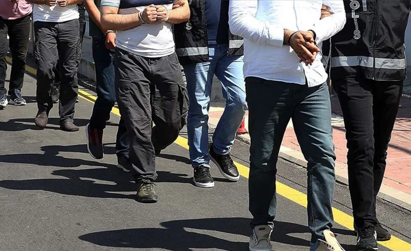 28 ilde FETÖ'nün TSK yapılanmasına operasyon